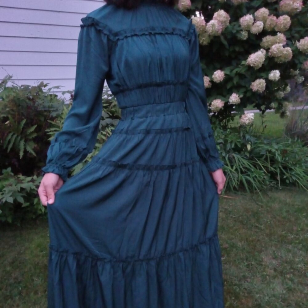 Ivy City Co Gwendolyn Dress Size Small